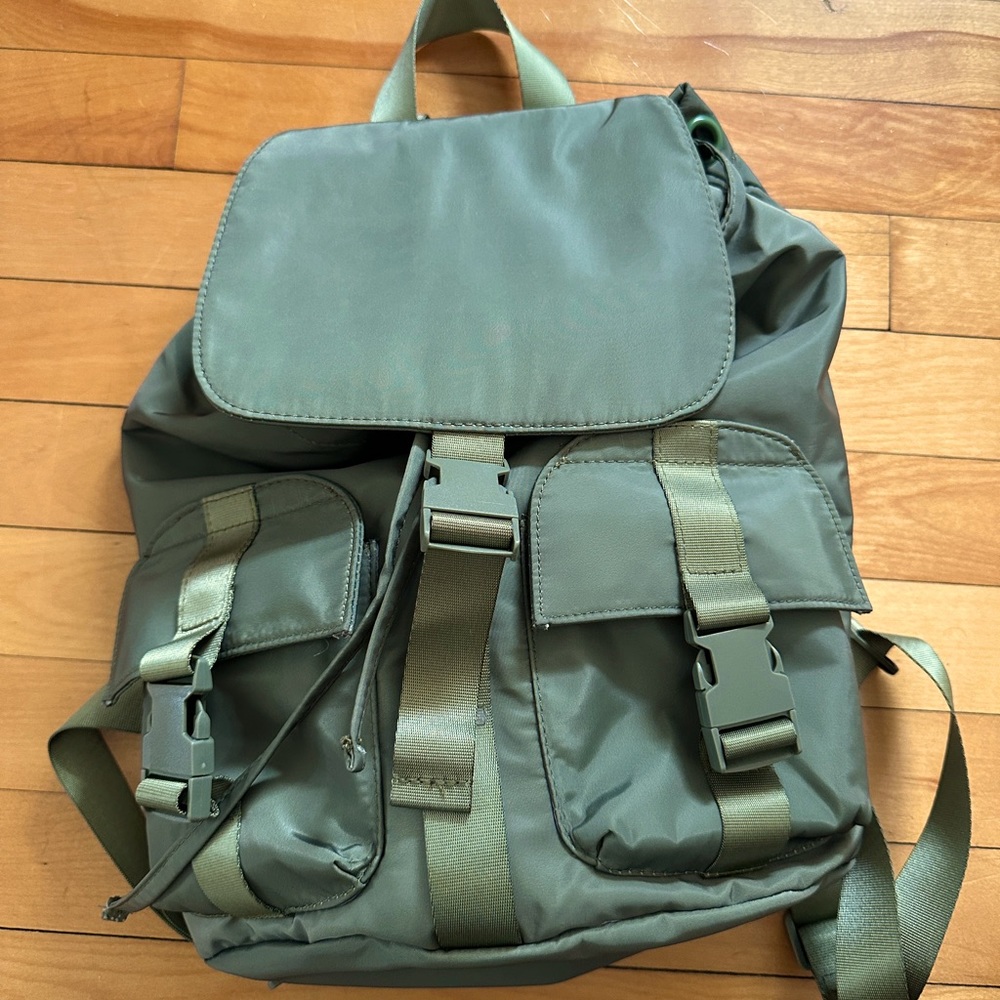 Madden Girl Mini Backpack - Army Green